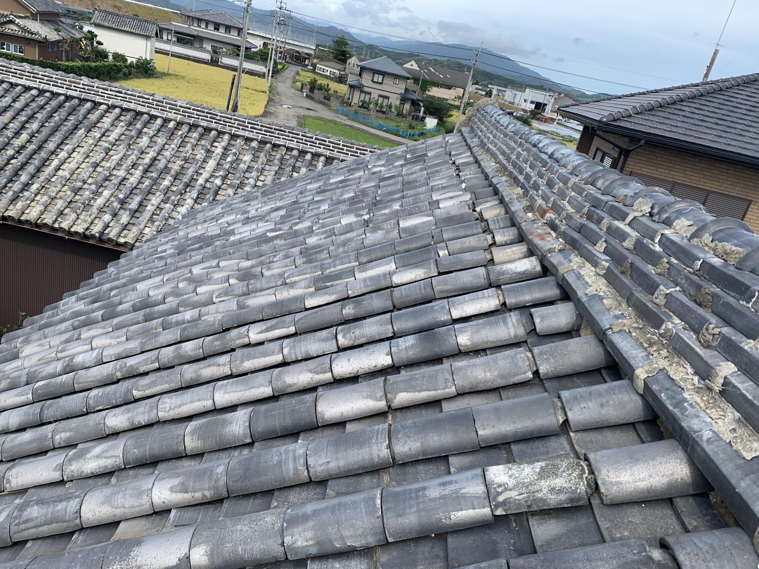 徳島の日本瓦屋根ズレ丸瓦修理
