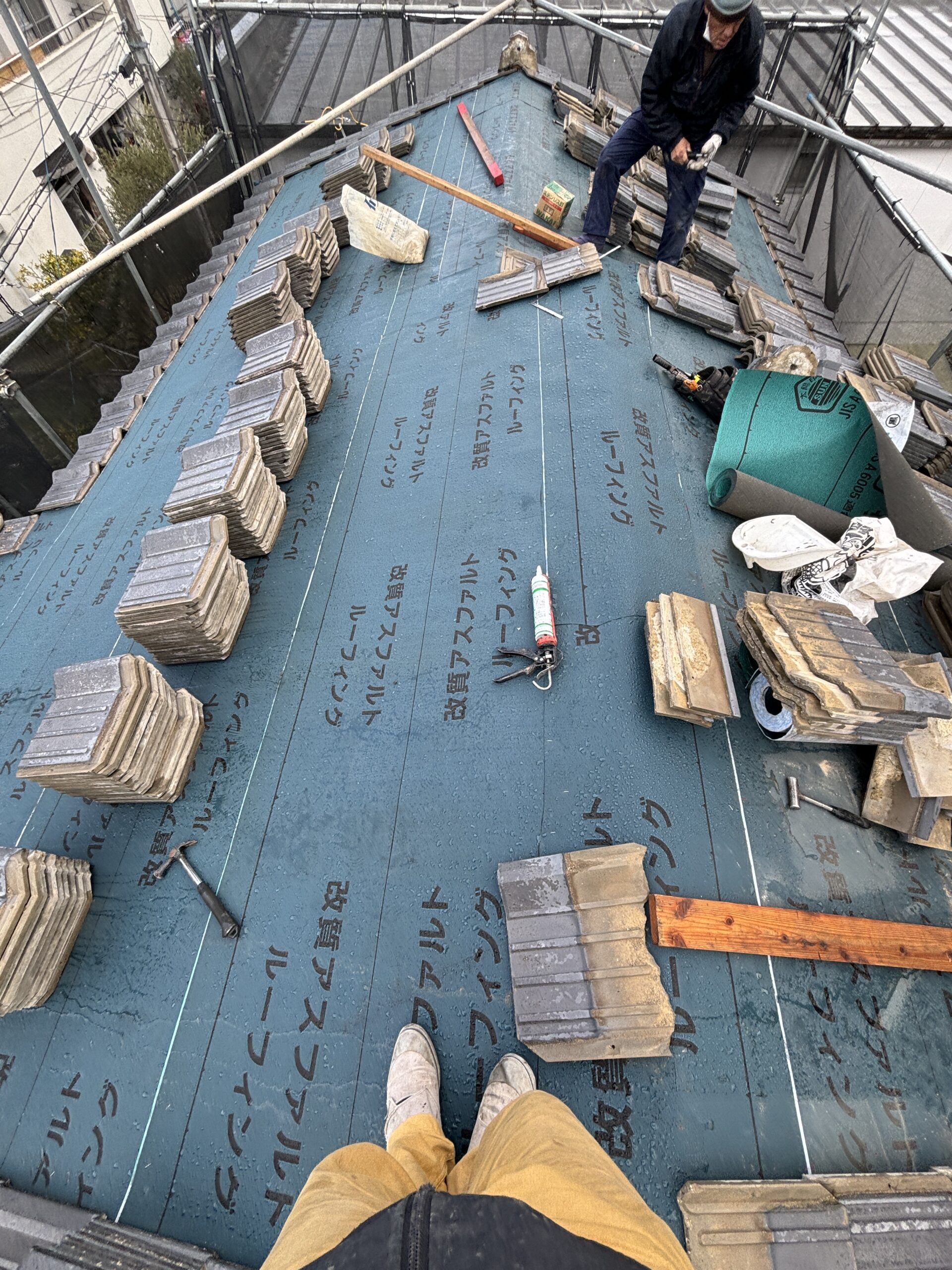 雨漏り屋根のふき直し修理　徳島